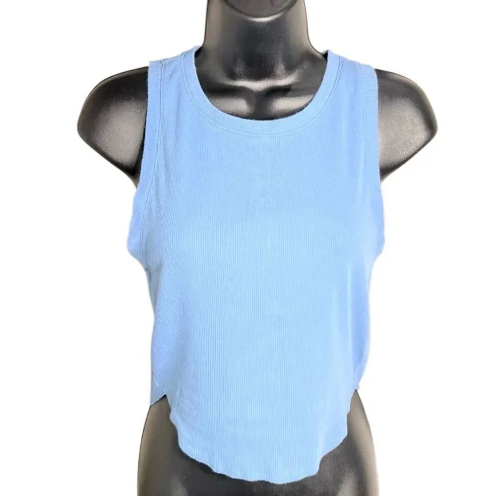 American Eagle blue ribbed cropped tank top Size Large
